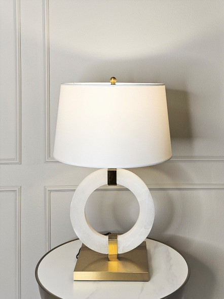 Лампа настольная Virtuo