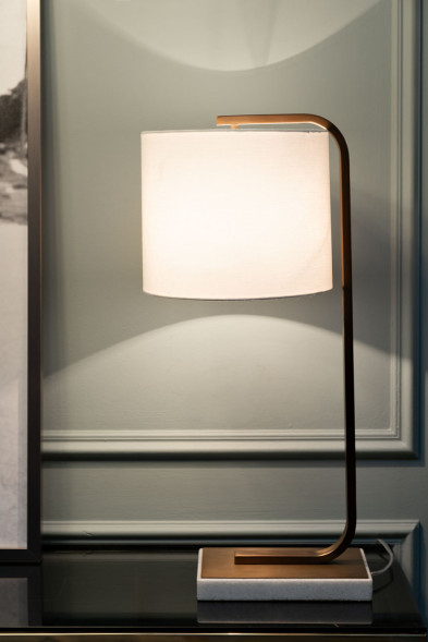 Настольная лампа (белый плафон) 22-89016