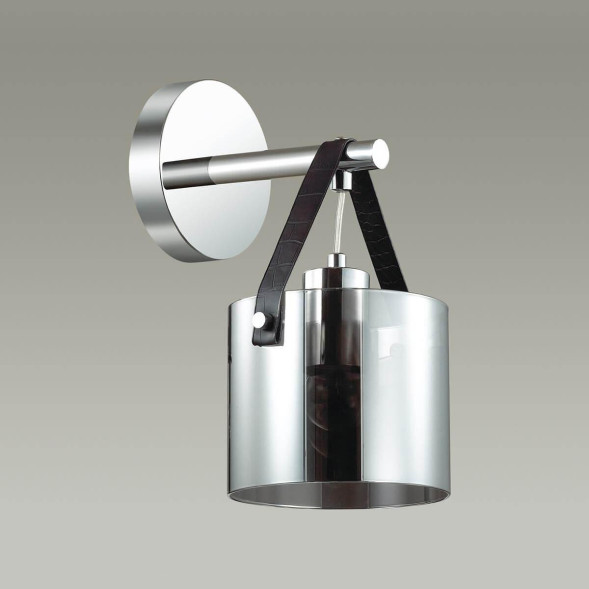 Бра Со Стеклянным Дымчатым Плафоном И Кожаным Ремешком Gerbert Wall