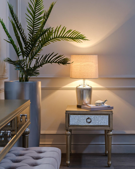 Лампа настольная серебристая (кремовый абажур) 22-88237