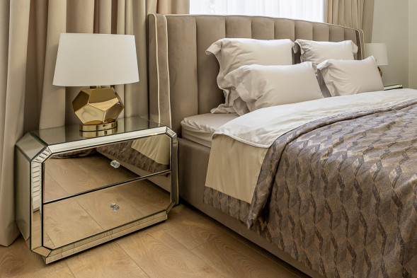 Лампа настольная золотая (белый абажур) 22-88259