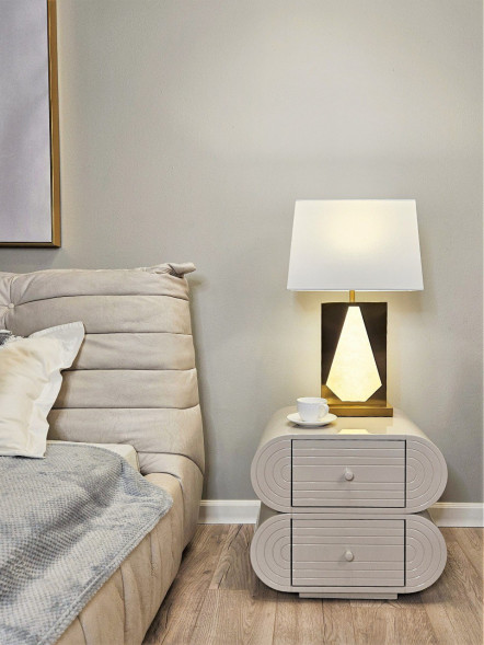 Лампа настольная Brill