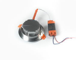 Светильник точечный L8754H-5x1W