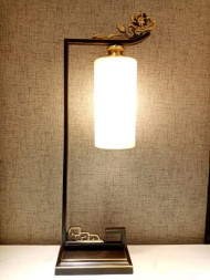 Лампа настольная TT2149